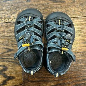 KEEN Blue Newport H2 Unisex Youth Kids Waterproof Sport Sandals - EUC!